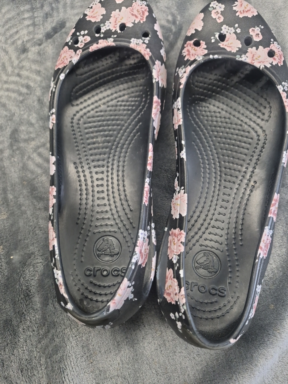 Crocs Kadee Shoes Womens Size 10 Black Floral Print Slip On Laura Ballerina Flat - Picture 11 of 11